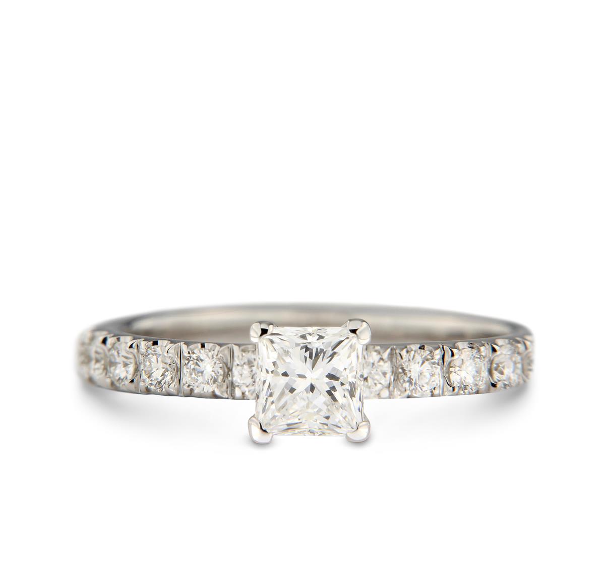 Katie g. Jewellery - Memoir Ring in natürlichem Weißgold mit Princess Cut Diamant