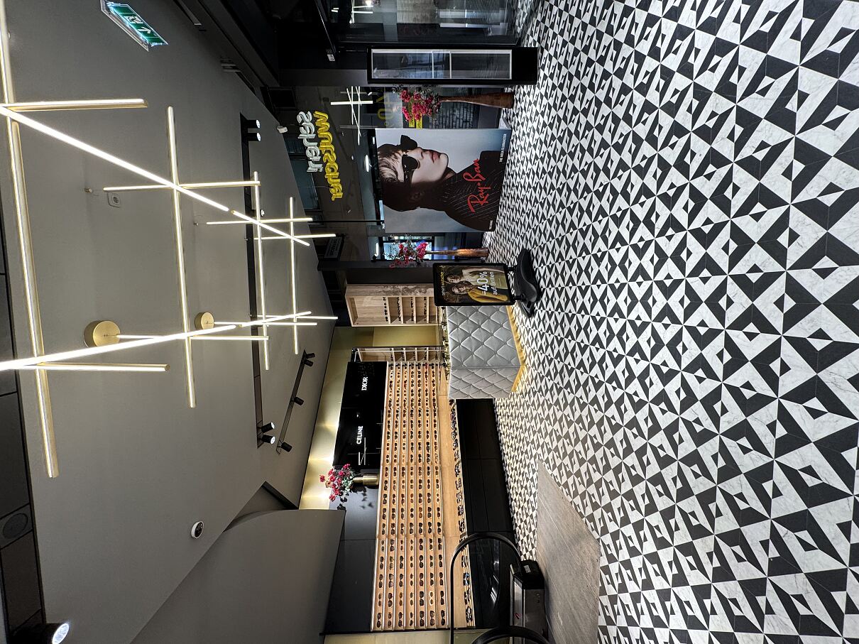 sehen!wutscher Flagship Store Salzburg, Linzer Gasse 17 (c)sehen!wutscher_3