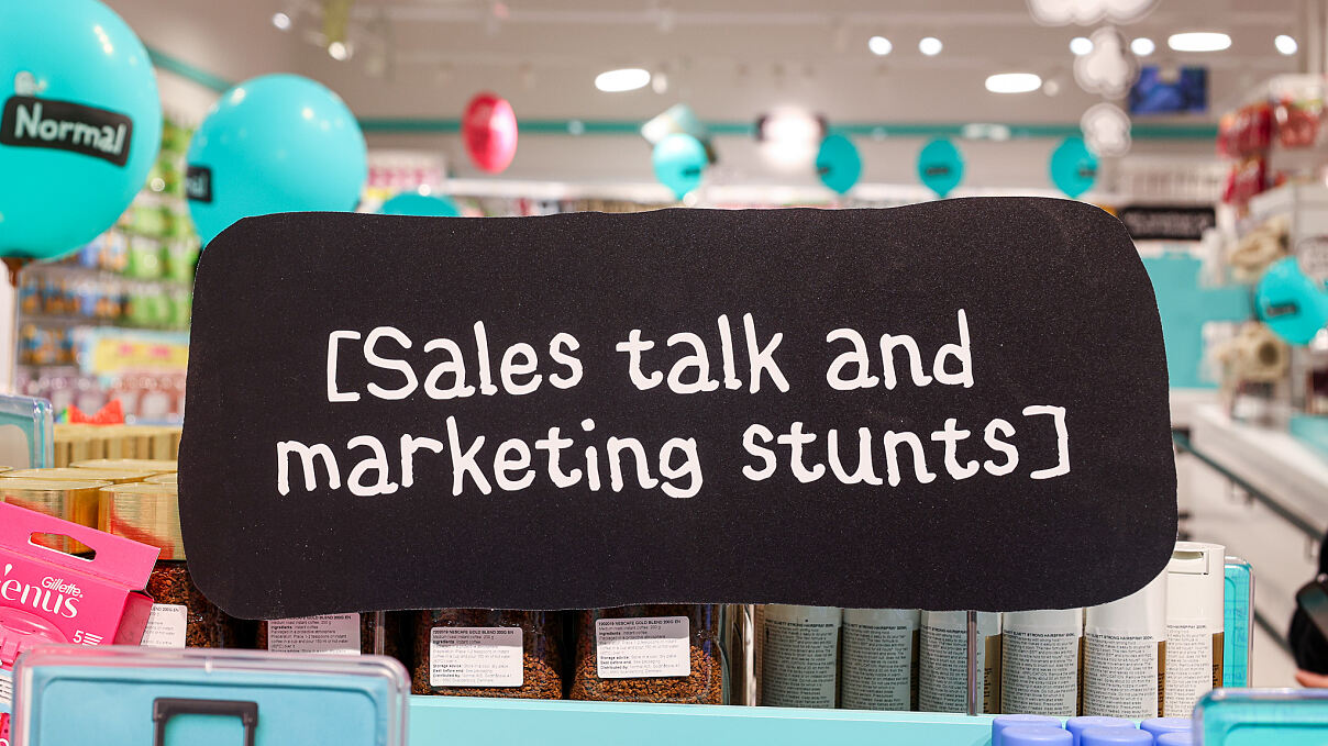 NORMAL (c) NORMAL_13