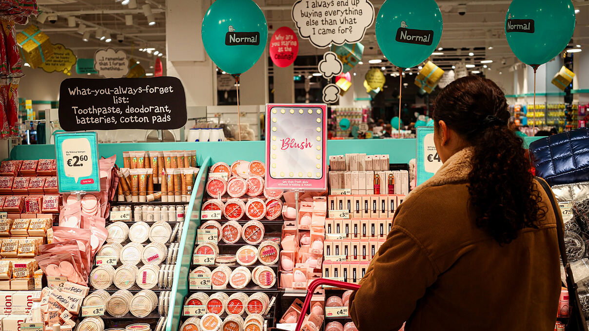 NORMAL (c) NORMAL_14