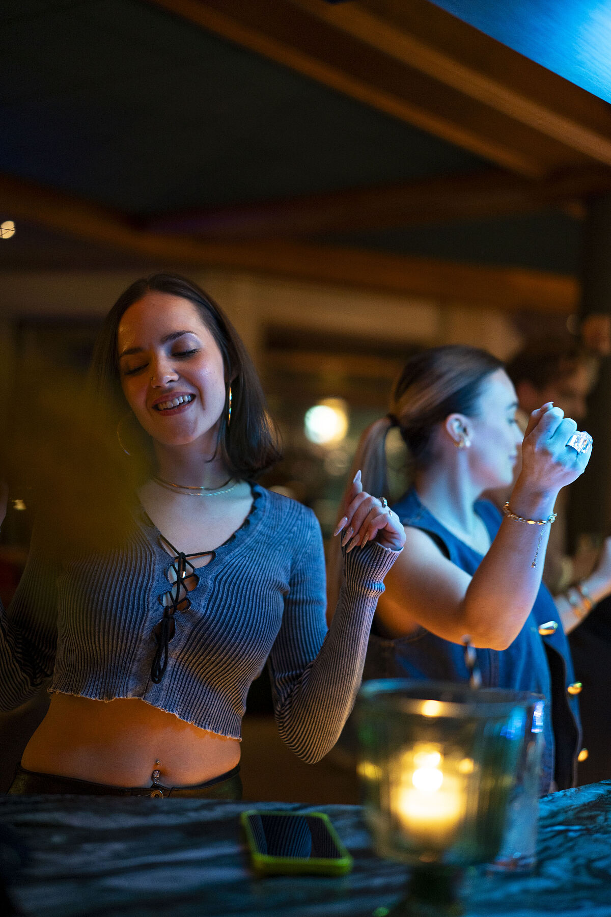 Upside Down Town Hotel – Neue Post__©momayer2665