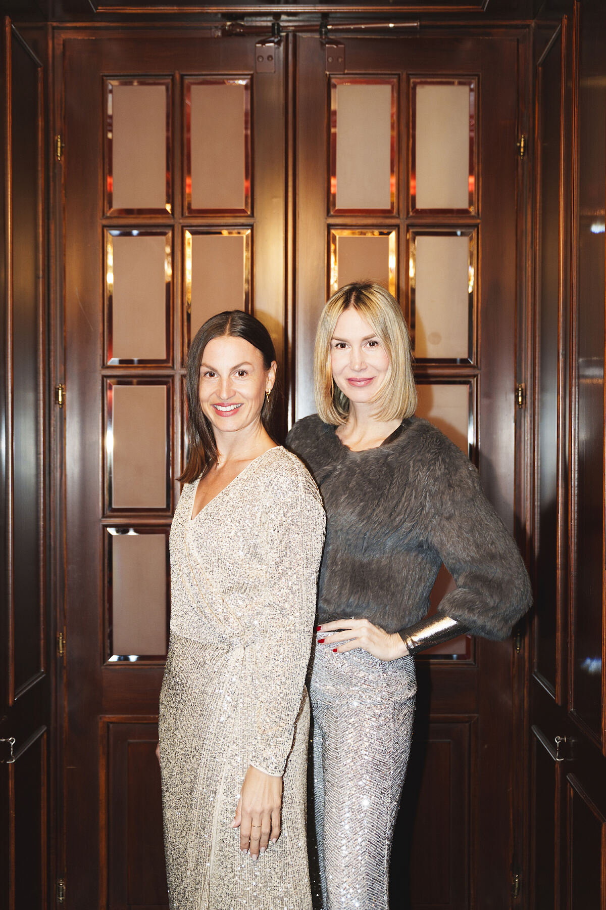 SISTER ACT Public Relations_vlnr. Lisa Haider, Nina Klein (c) Jonas Neubauer jonasneubauer.com