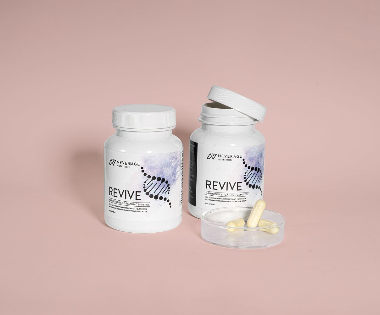 Never Age Nutrition_Revive_(c) Elena Soroka_EUR 39,90_2