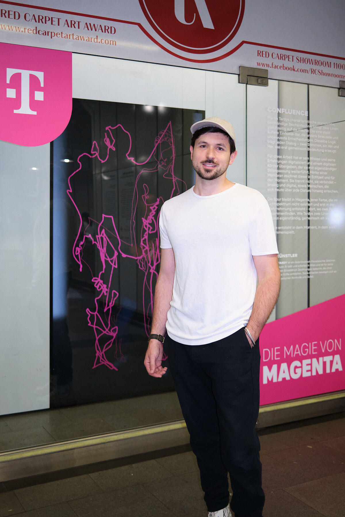 Magenta Art Spaces_Martin Tardy_Confluence_U-Bahn Station Altes Landgut (c) Thomas Unterberger, wardanetwork.at_1