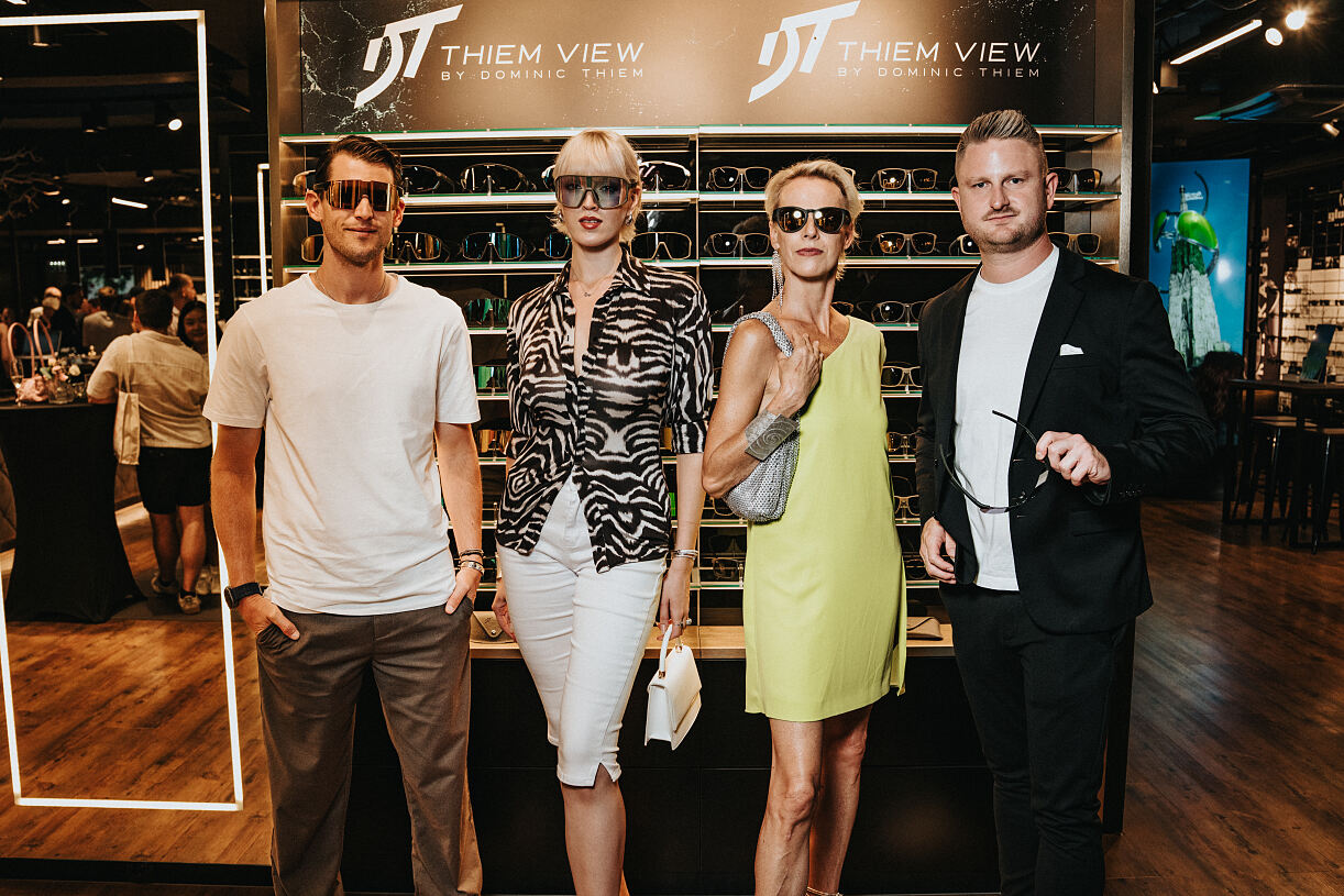 sehen!wutscher x THIEM VIEW Event am 25.6.2026_Dominic Thiem, Lou-Anne und Martina Gleissenebner, Fritz Wutscher jr. (c) Claudius Nagy_20
