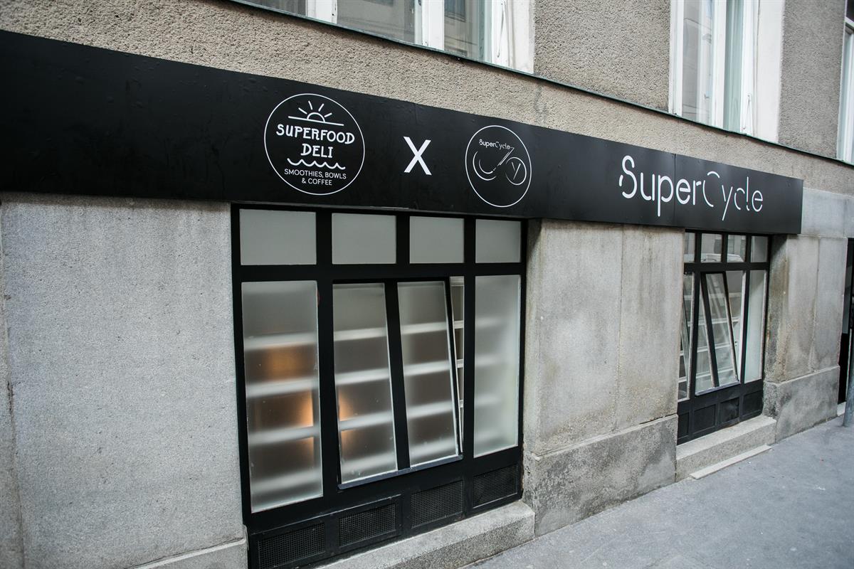 SuperCycle - The Boutique Studio 1040 (c) Mato Johannik_12