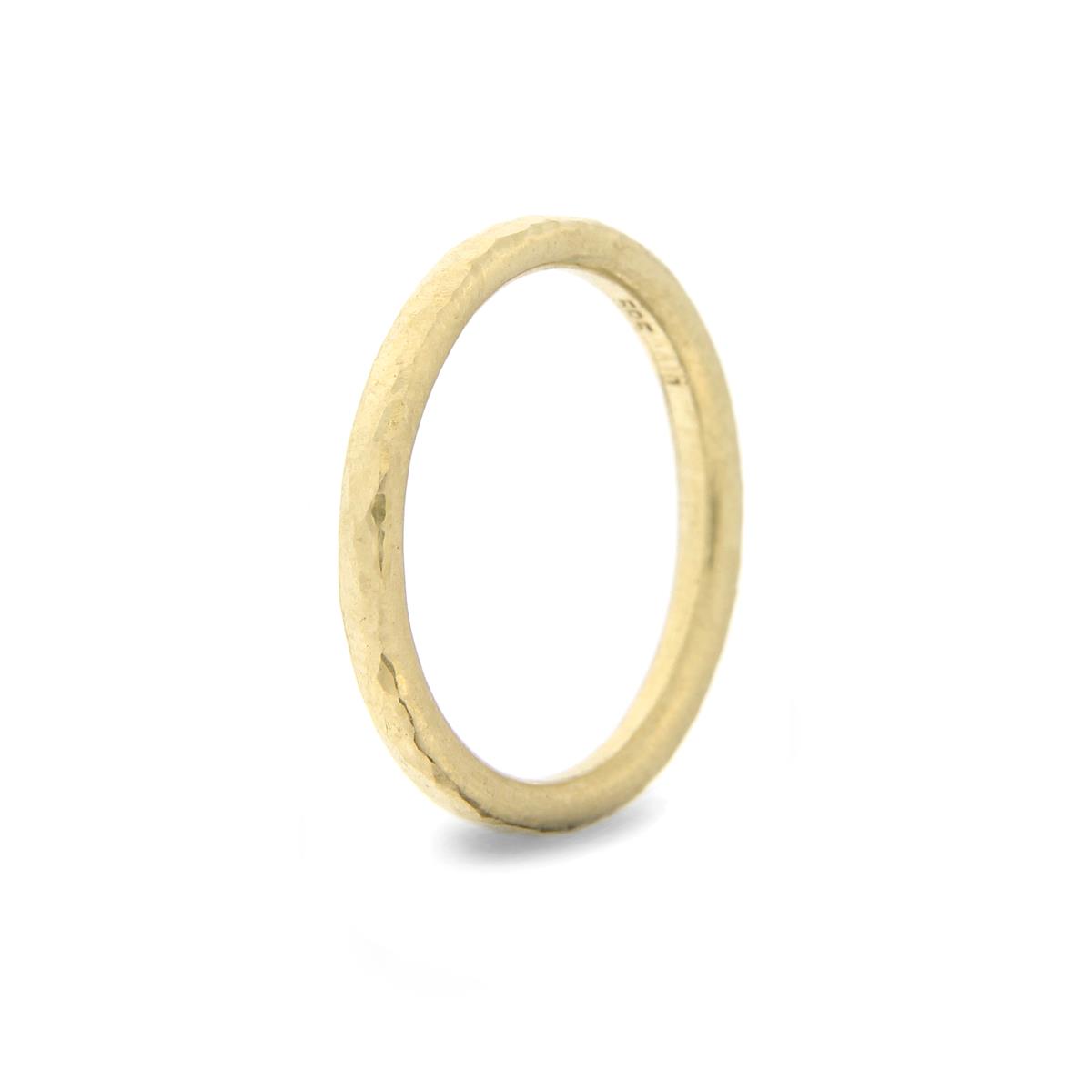 Katie g. Jewellery - Hammered Ring 2,0mm - Champ Gold_1