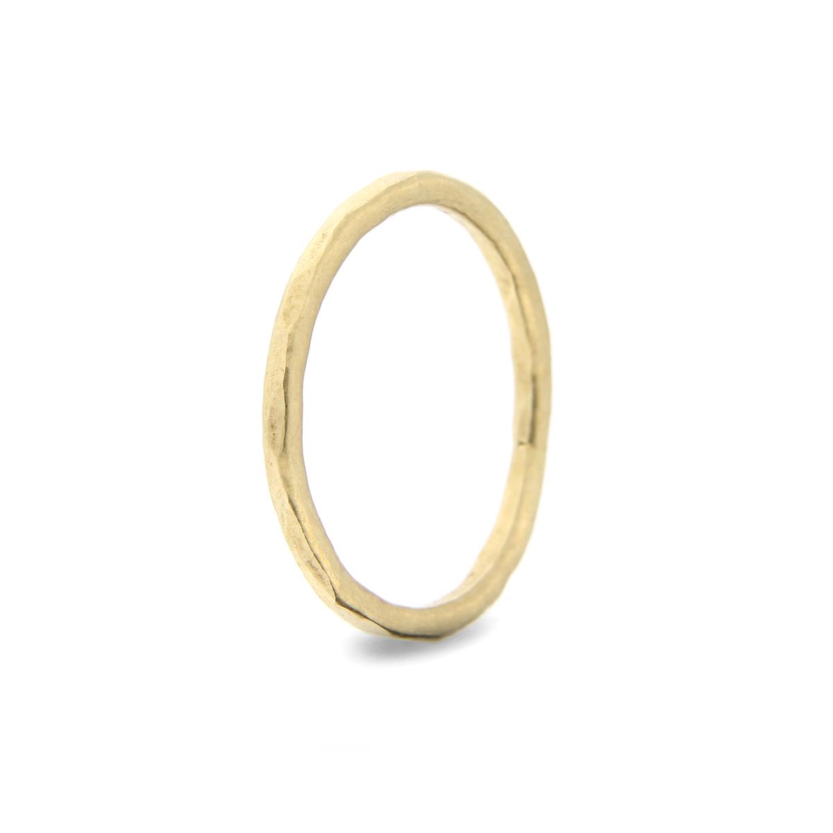 Katie g. Jewellery - Hammered Ring 1,5mm - Champ Gold