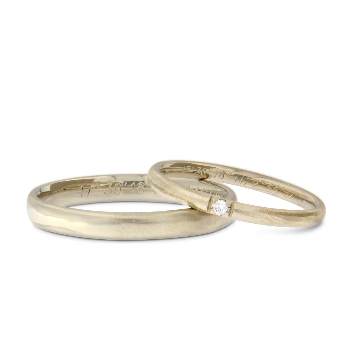 Katie g. Jewellery_Wedding Collection 2019_Eheringe - Ovalprofil in 14. und 18kt. natürlichem Weißgold mit Brillant