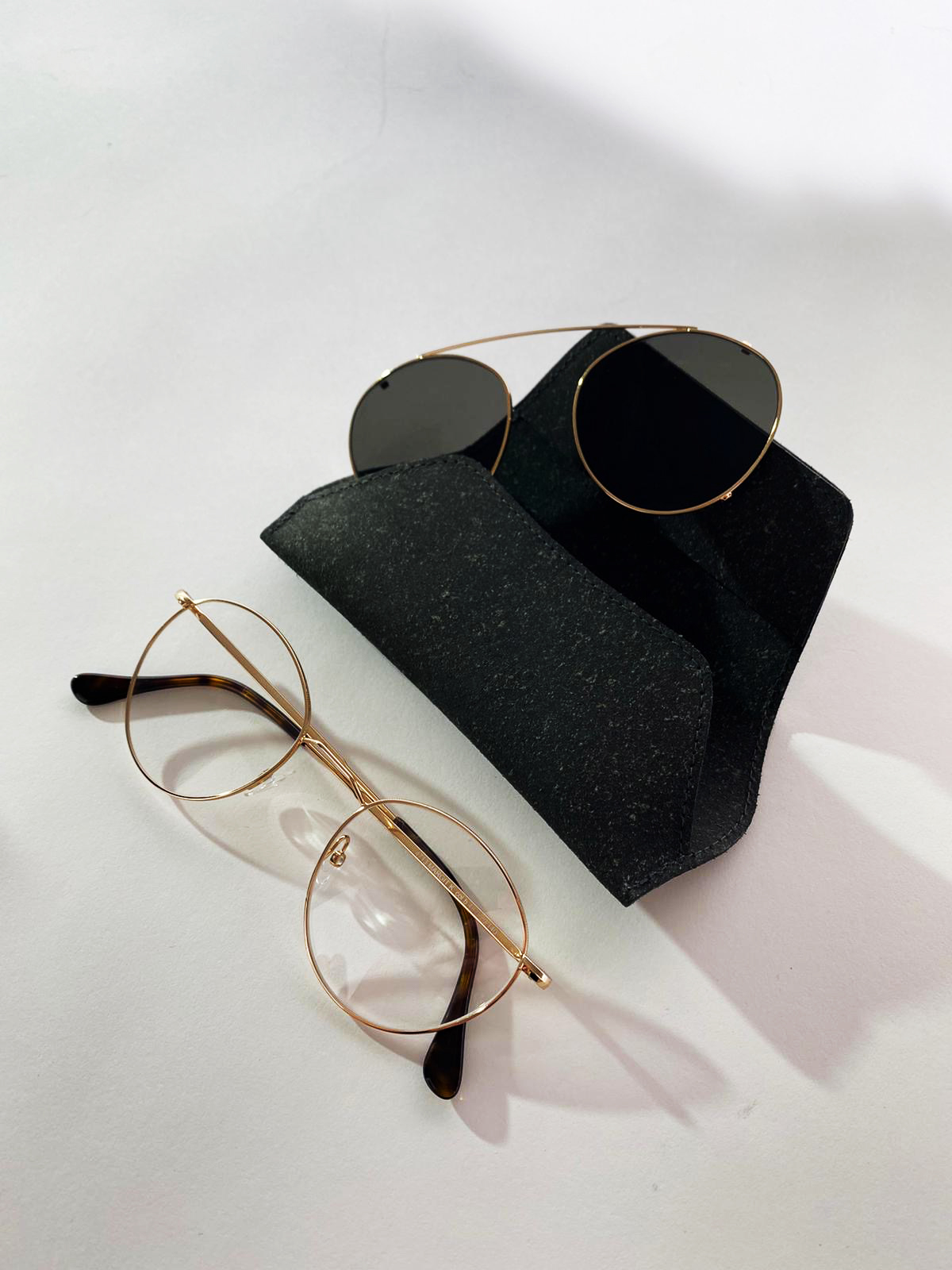 ANDY WOLF EYEWEAR_Clip_and_Case