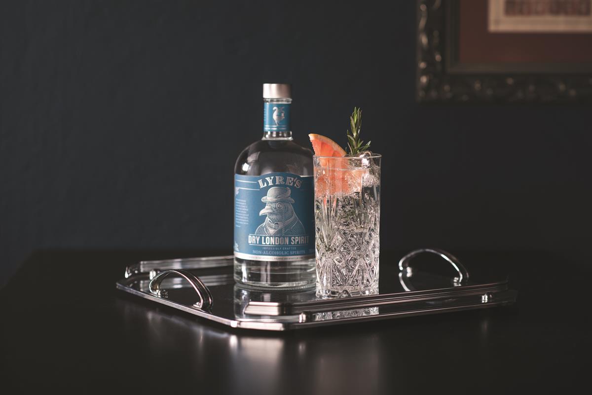 Lyres Dry London Gin And Tonic