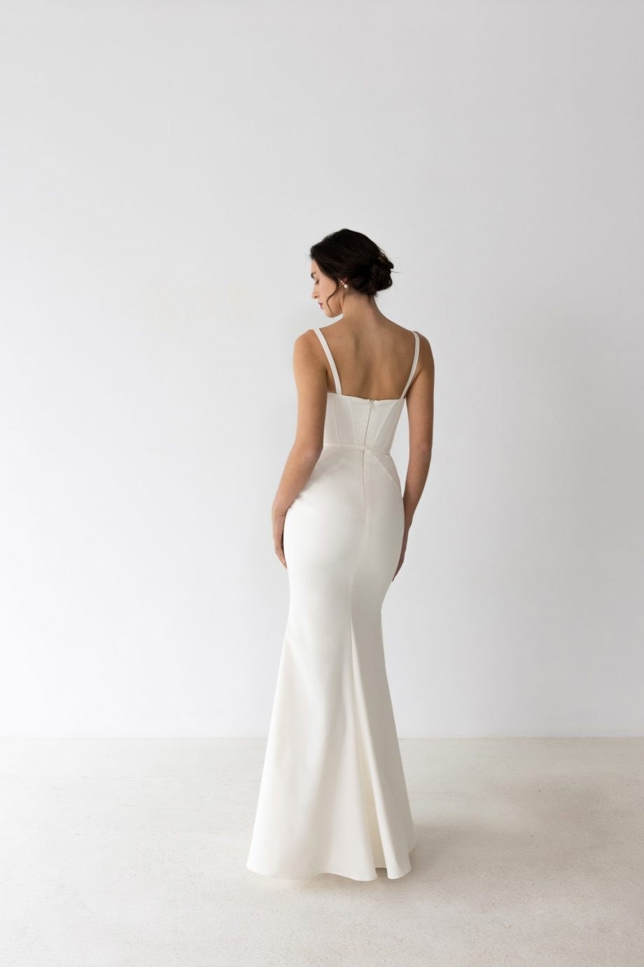 Loveglow Bridal Concept_ANNADI_2023_Maya Dress_1
