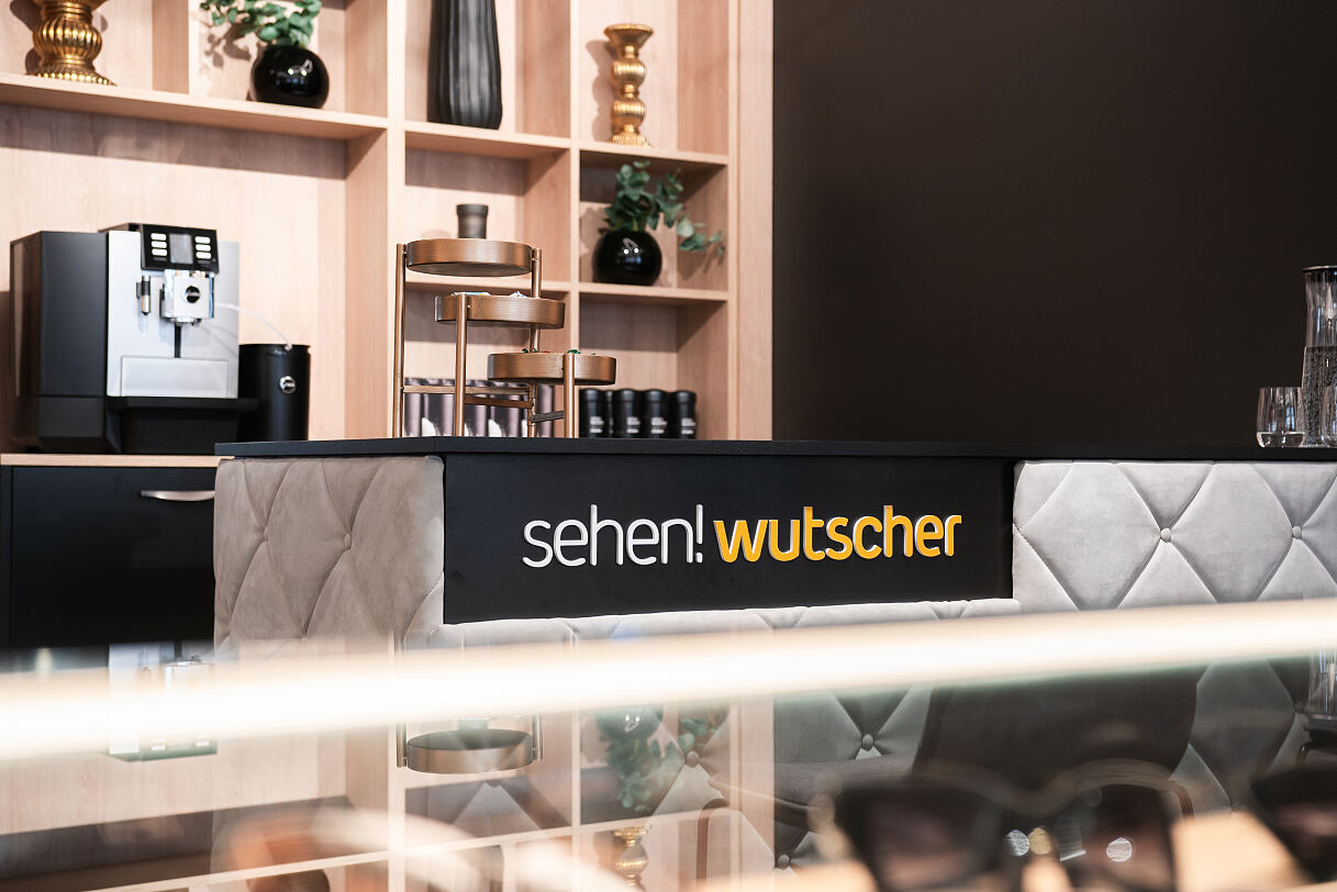 sehen!wutscher_Flagship-Store Linz_©Björn Brachmayer_44