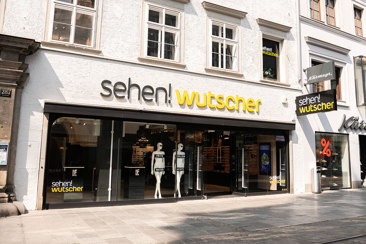 sehen!wutscher_Flagship-Store Linz_©Björn Brachmayer_81