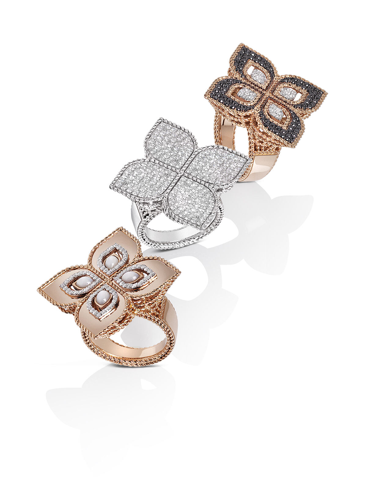 JUWELIER KRUZIK_Roberto Coin_Kollektion Princess Flower_Rings in rose and white gold with mother of pearl and diamonds and with white and black diamond pavé_Preis auf Anfrage
