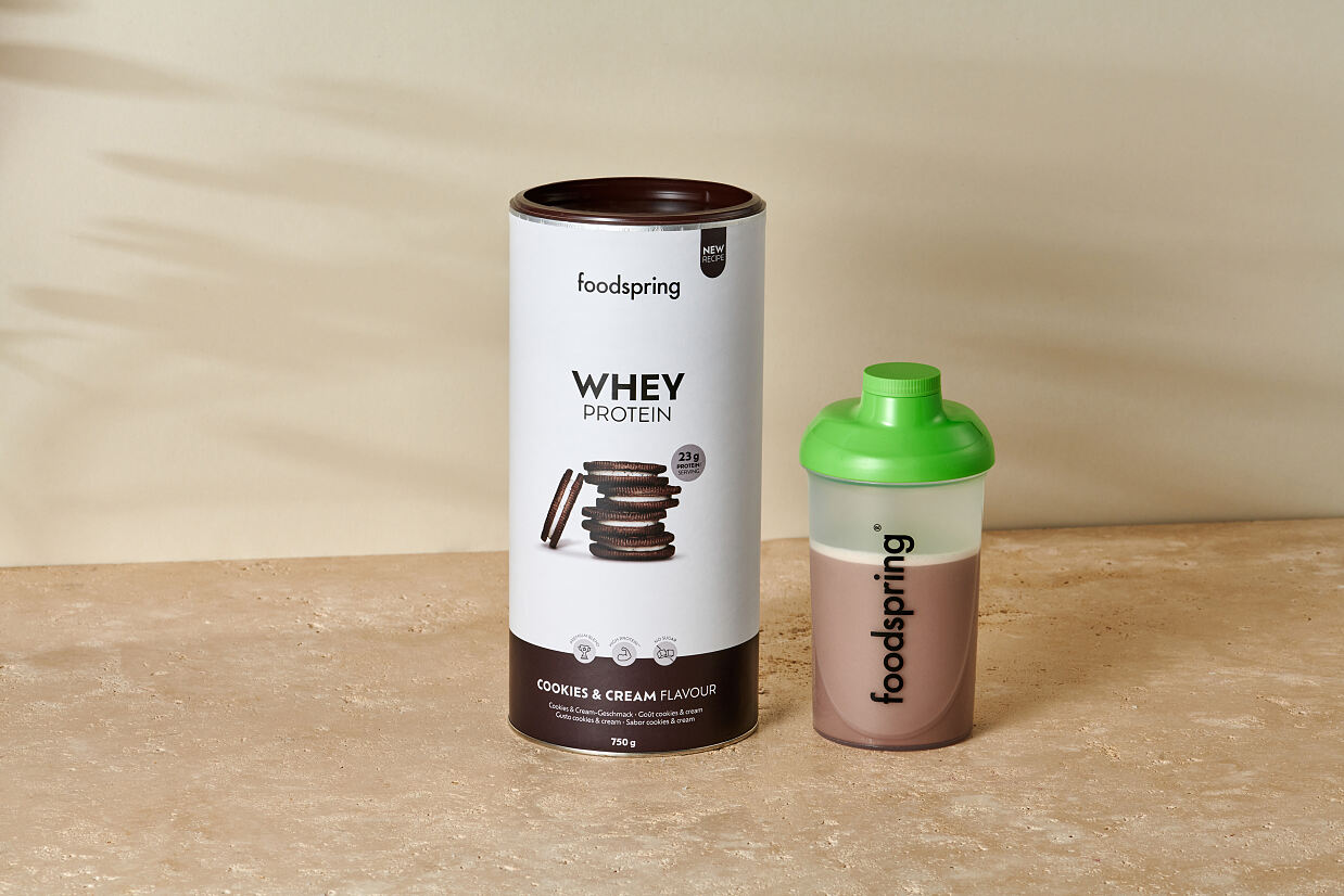 foodspring_Whey Protein_Cookies and Cream_EUR 32,99_03