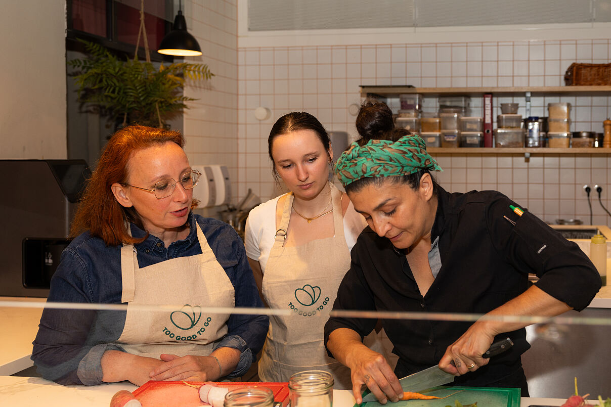 Too Good To Go – Zero Waste Workshop mit Parvin Razavi im Restaurant undflora, 03.06.2024 (c) Iris Amalia Photography_27