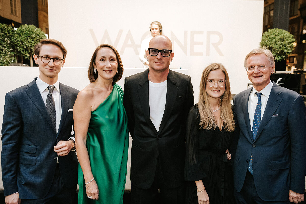 WAGNER Boutique Opening, 19.9.24, vlnr. Felix Gmeiner-Wagner, Katharina Gmeiner-Wagner, Franz Riebenbauer, Antonia Gmeiner-Wagner, Hermann Gmeiner-Wagner (c)Philipp Lipiarski