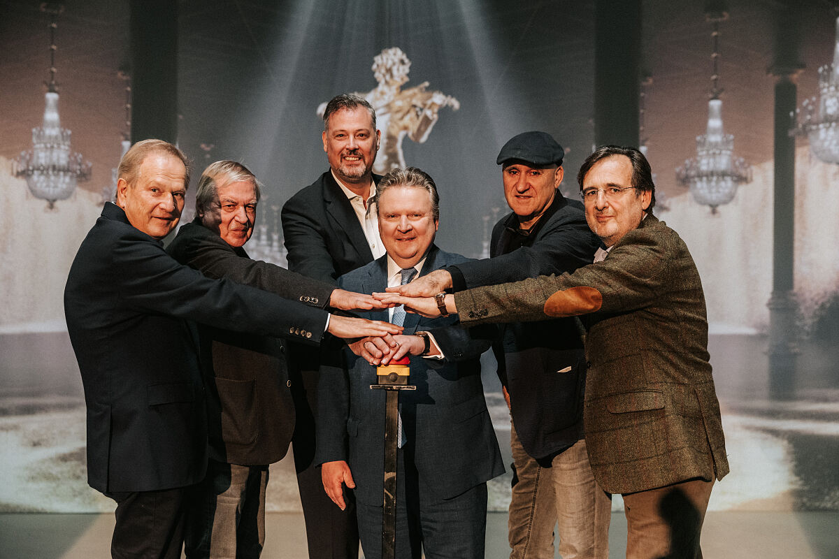 v.l.n.r. Günter Kerbler, Wolfgang Maderthaner, Peter Hosek, Michael Ludwig, Kurt Stocker, Robert Neumüller_03