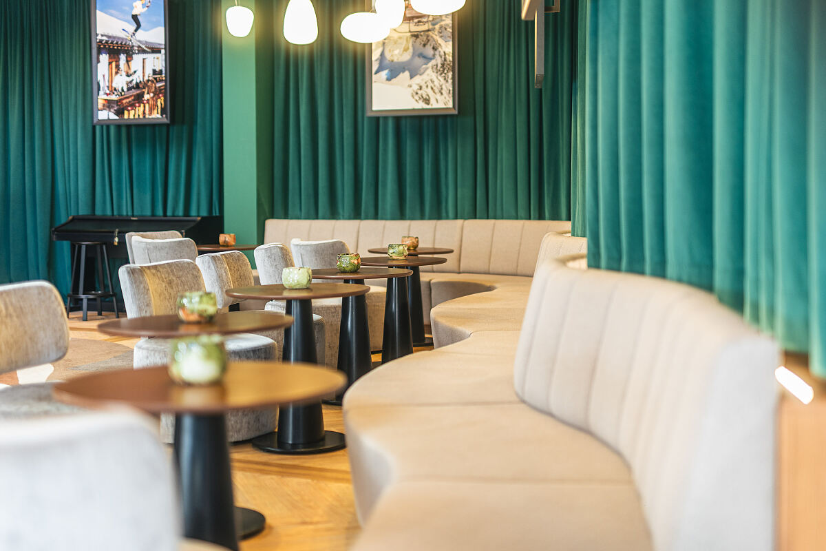 Neue Post – Upside Down Town Hotel_Lobby & Lapponia Bar_(c) Johannes Radlwimmer_5