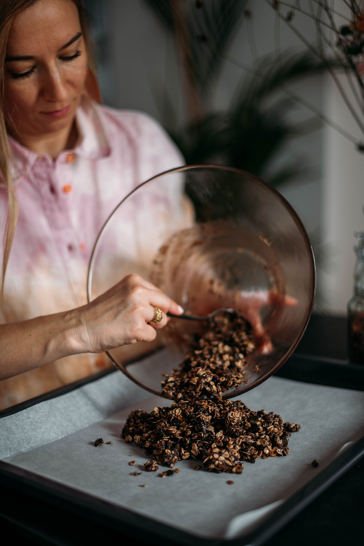 Naturakademie_Brennessel-Granola_(c) Vicky Posch_7