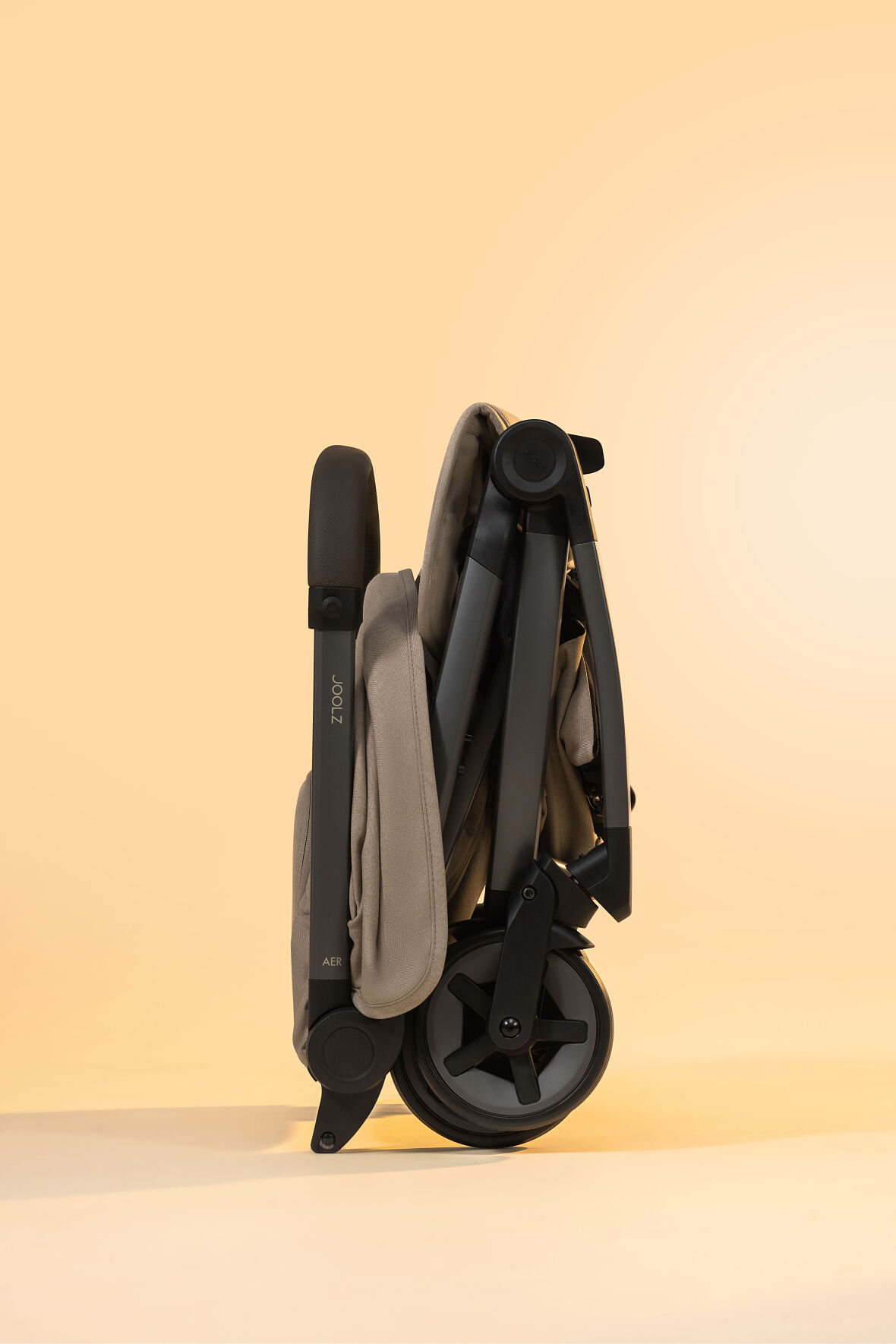 Joolz_Aer2_Sandy Taupe_EUR 469 (c) Joolz_3