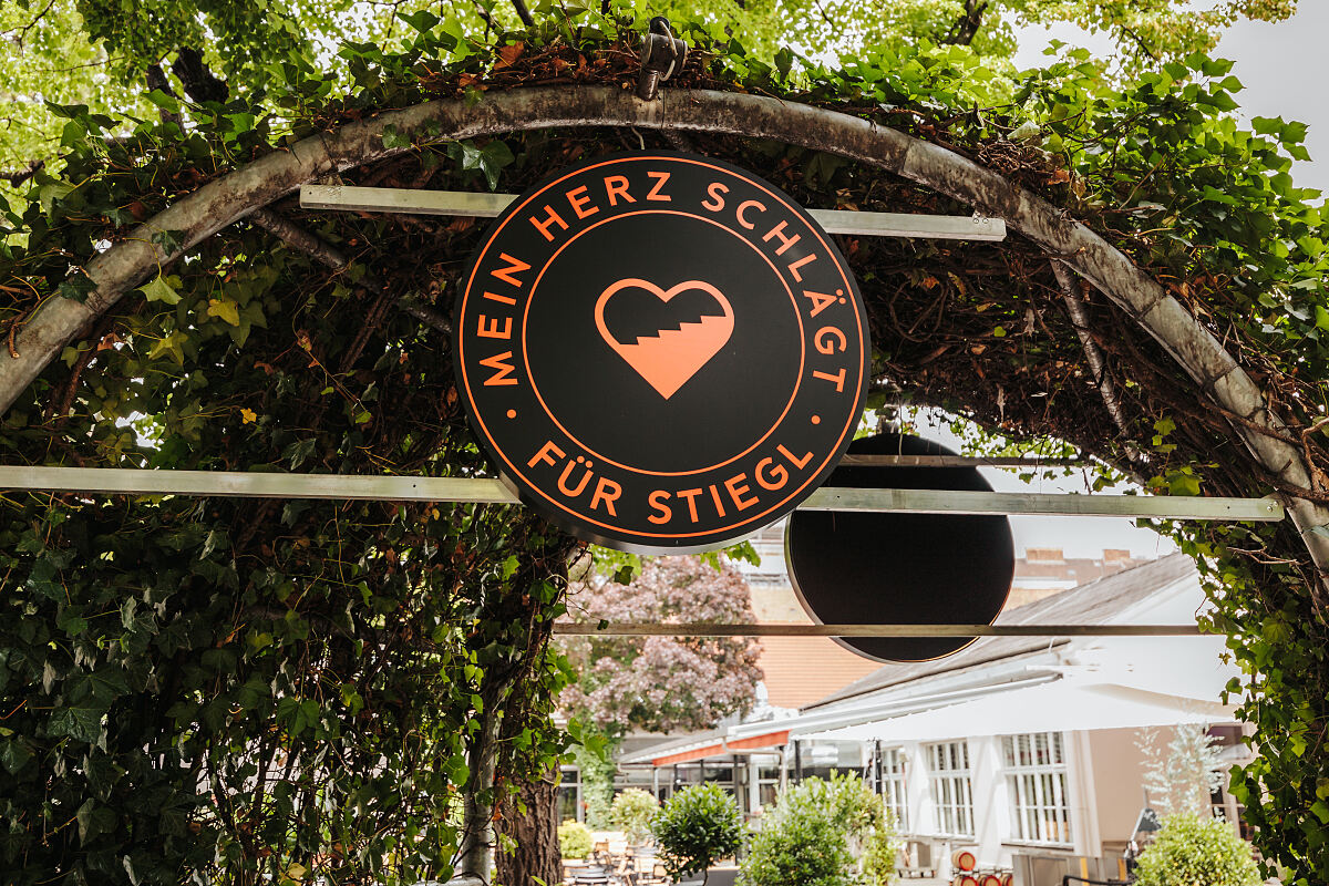 FREIHERZ_Gastgarten (c) Philipp Lipiarski_1