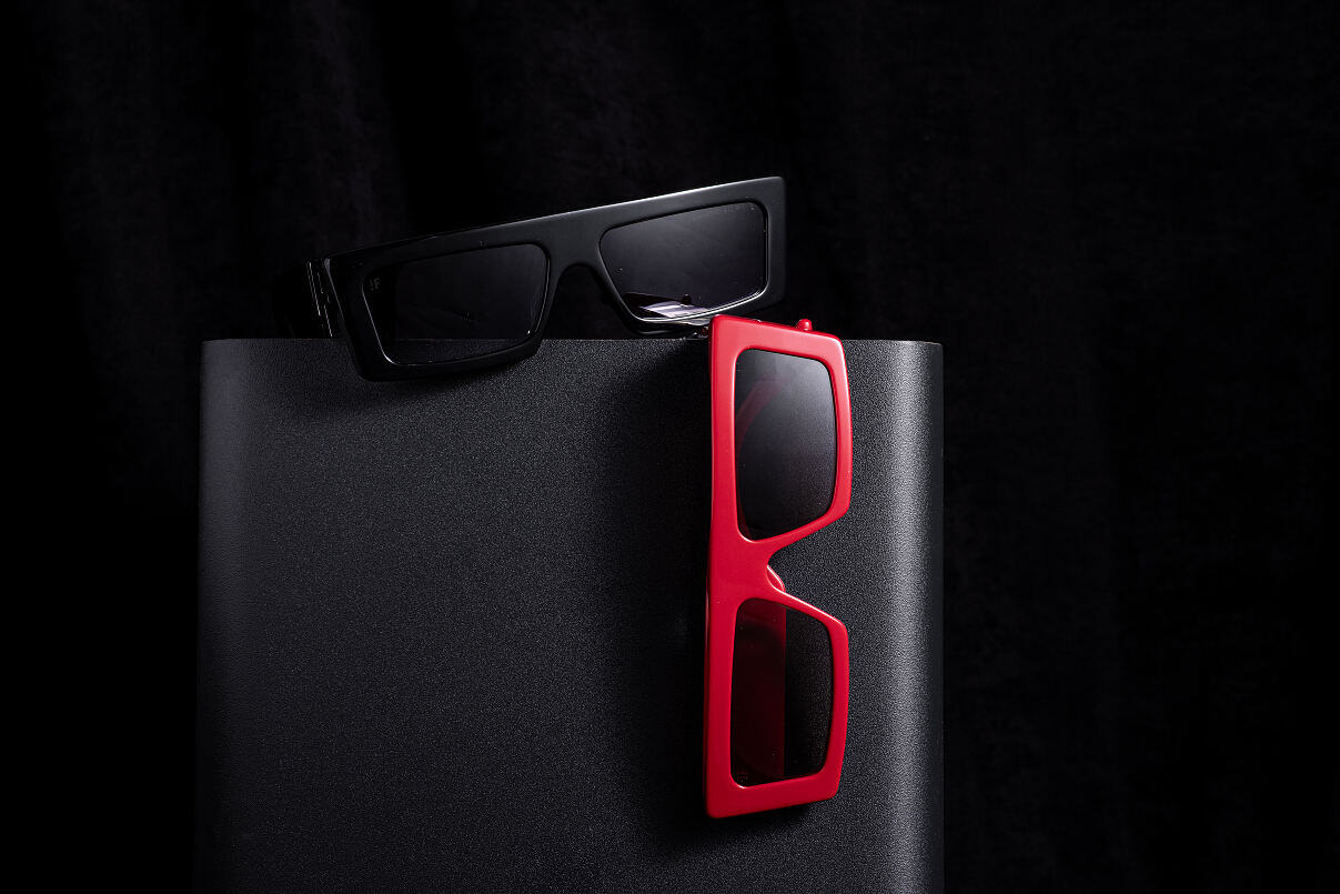 FR!TZ EYEWEAR_ Modell Barbora_(c) Simon Fortmüller_6