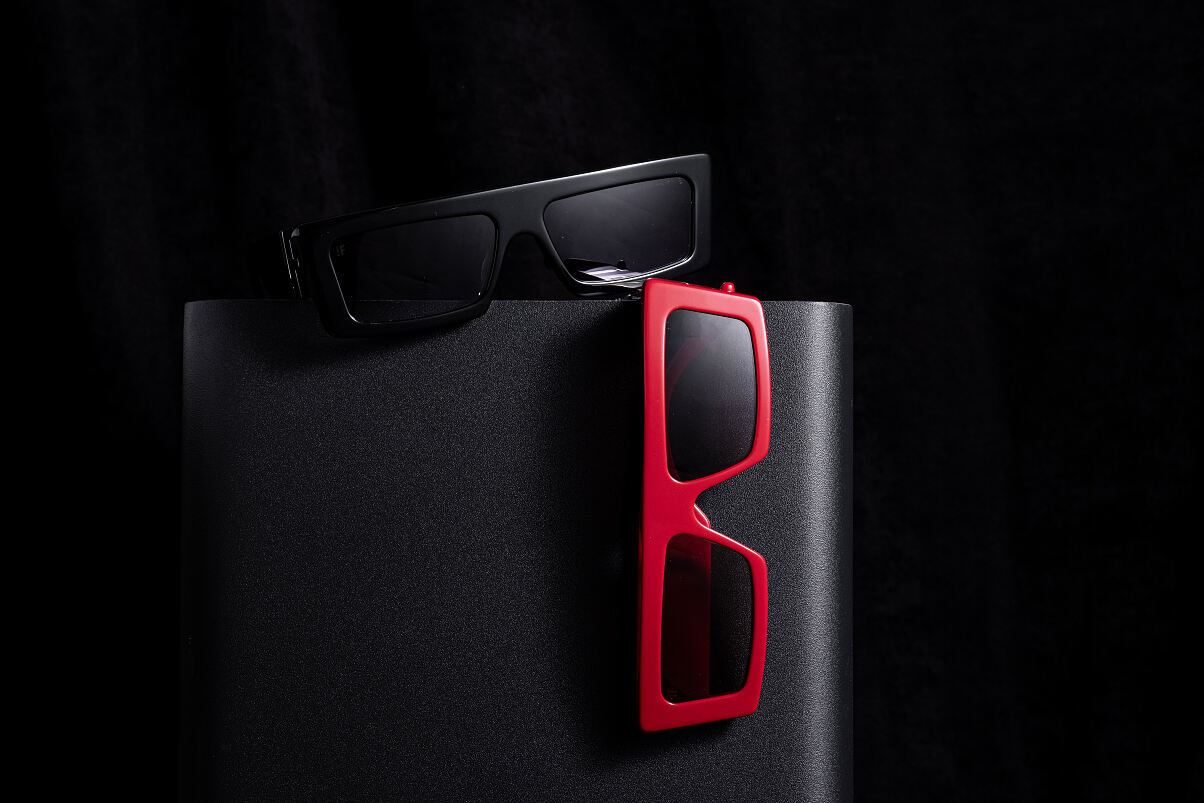 FR!TZ EYEWEAR_ Modell Barbora_(c) Simon Fortmüller_7