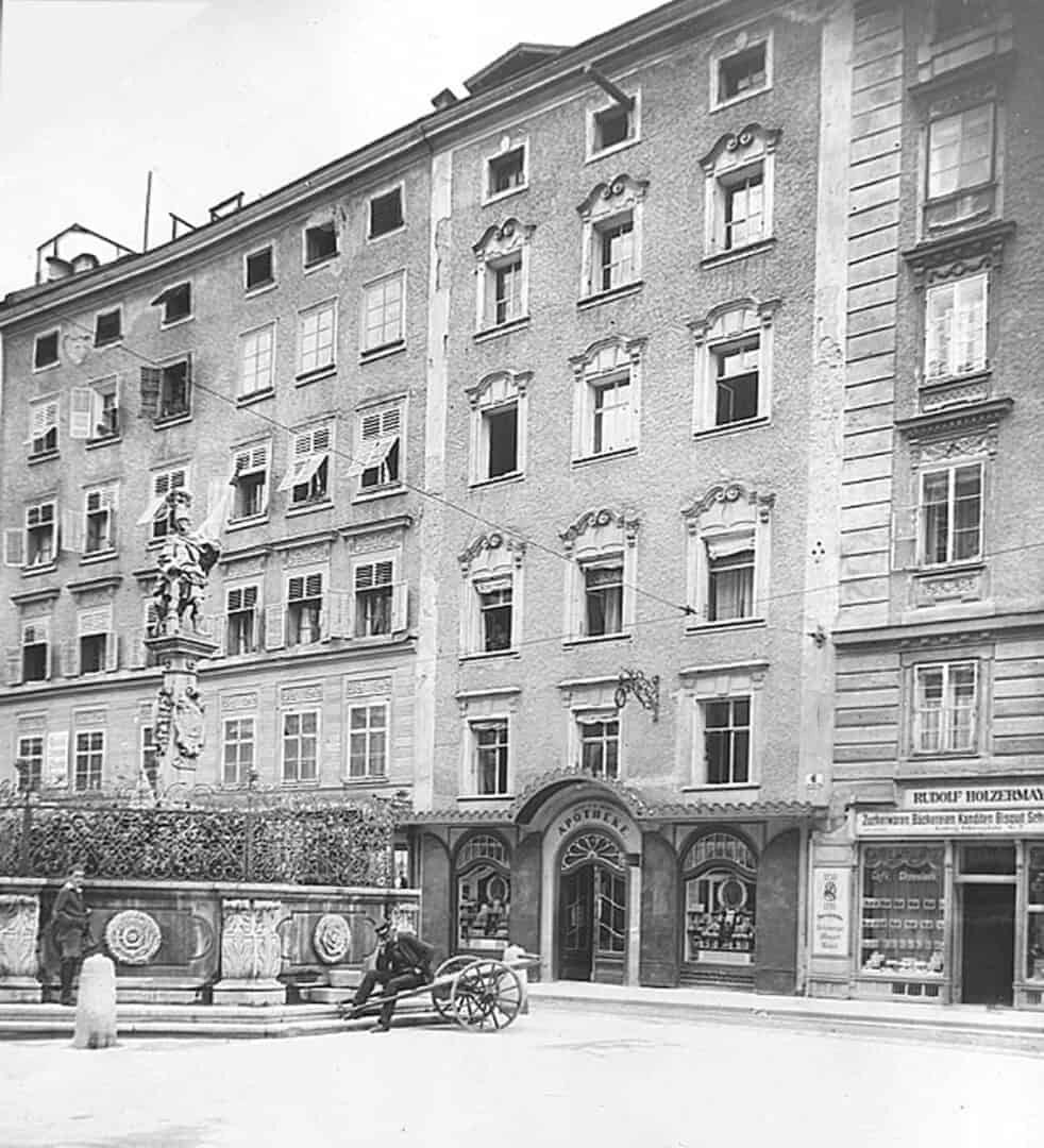 Josef Holzermayr, Inh. Rudolf Holzermayr - Ludwig Viktorplatz im Jahr 1919