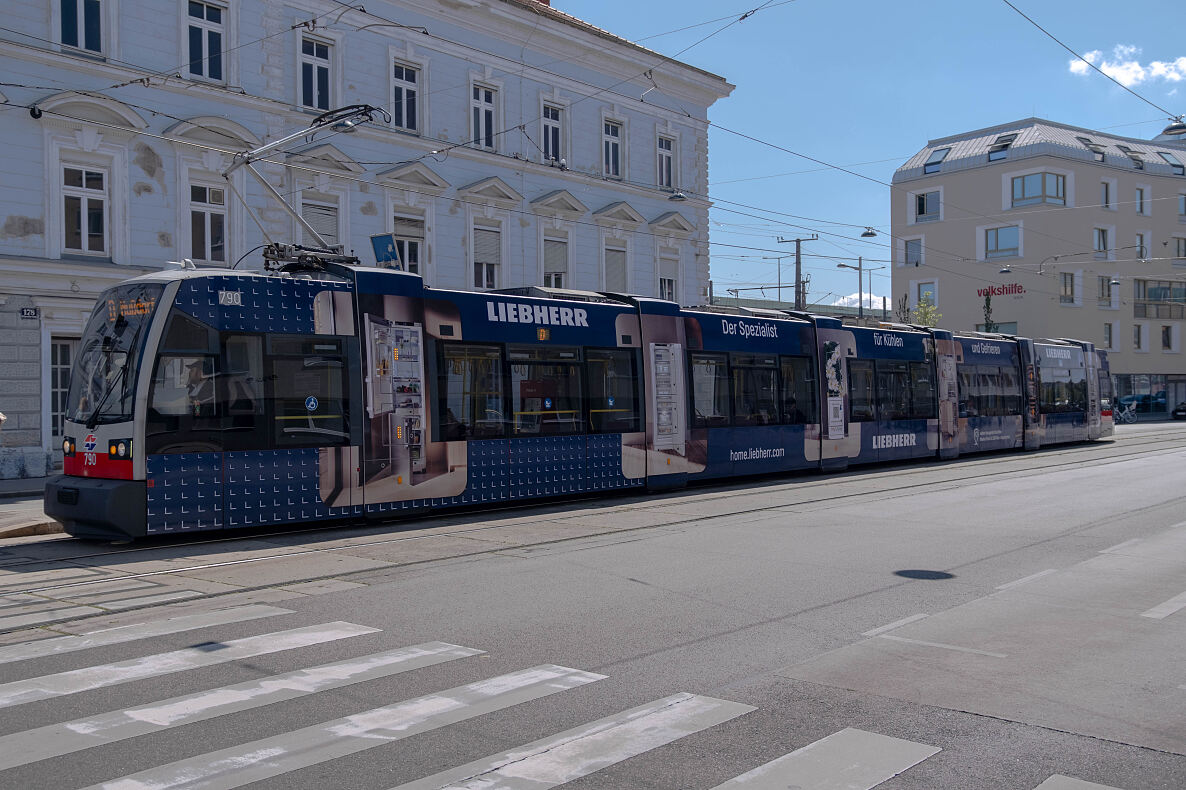 Liebherr-Hausgeräte_Straßenbahnlinie D (c) Philipp Loppauer_1