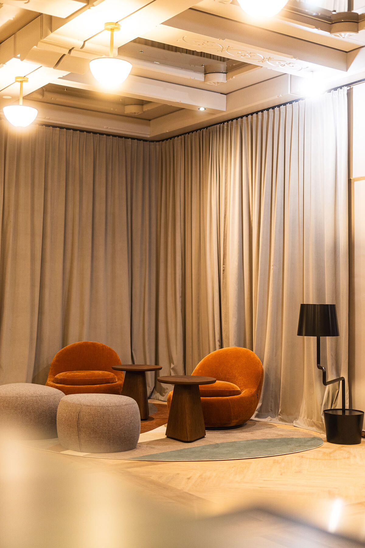Upside Down Town Hotel – Neue Post_Lobby (c) Johannes Radlwimmer