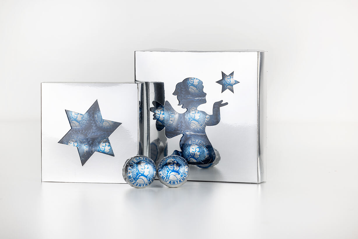Holzermayr_Weihnachtsedition_Presentbox_mit_Motiv_Stern_Engel_Silber_©Nikolaus Faistauer