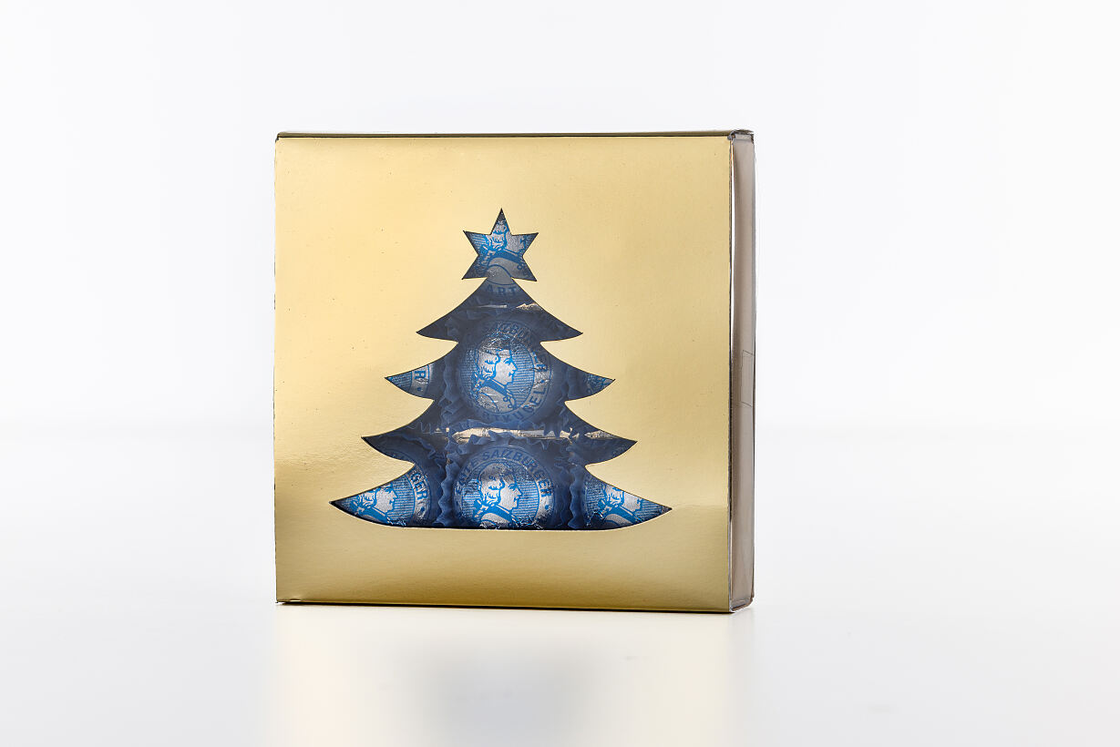 Holzermayr_Weihnachtsedition_Presentbox_mit_Motiv_Tanne_Gold_(9 Stück)_©Nikolaus Faistauer