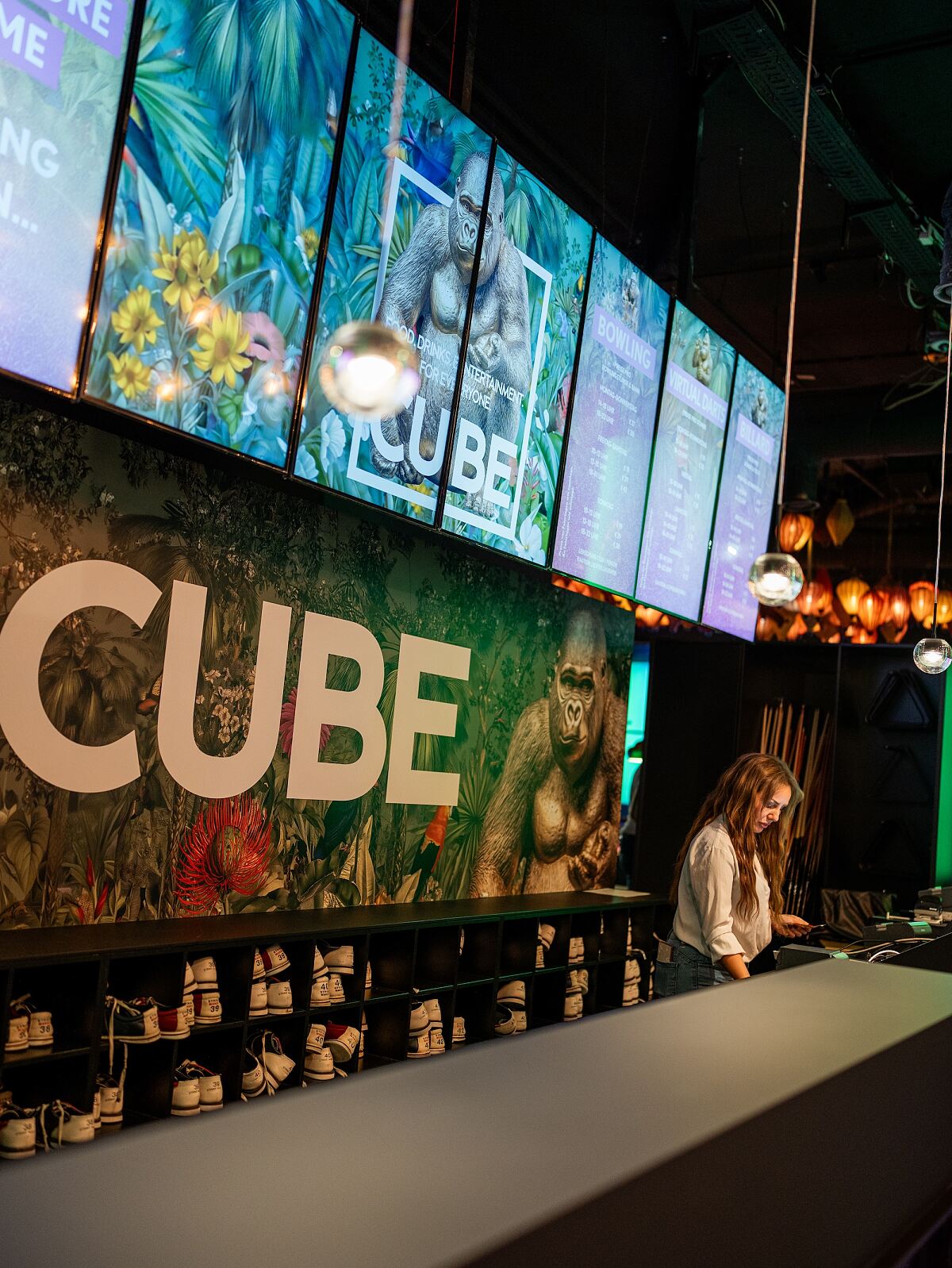 CUBE Location (c) Follow_4