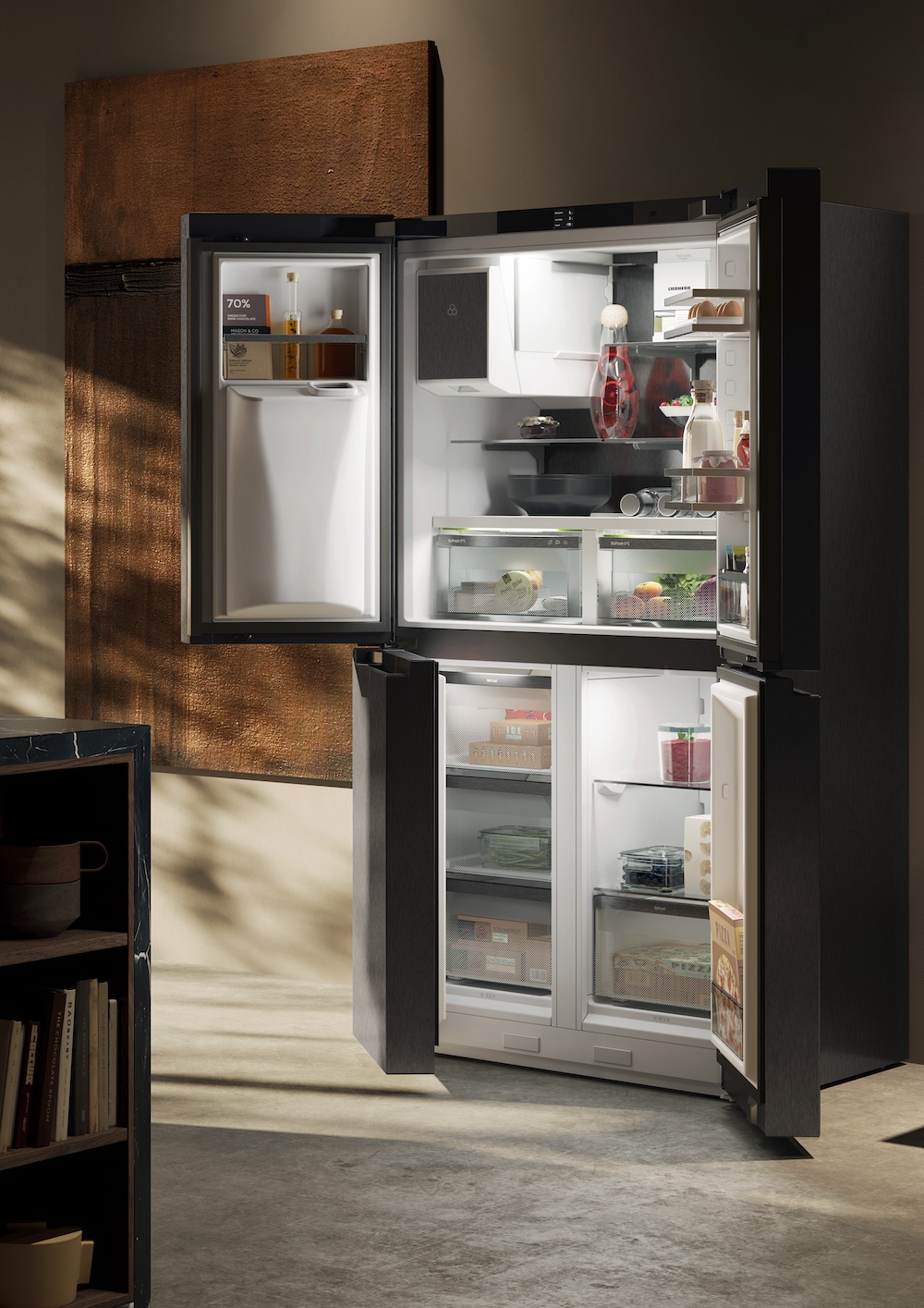 Liebherr-Hausgeräte_4-türige French-Door-Kühl-Gefrierkombination mit Wasser- und Eiswürfelspender_MBbsdi 9028_Imagebild_1