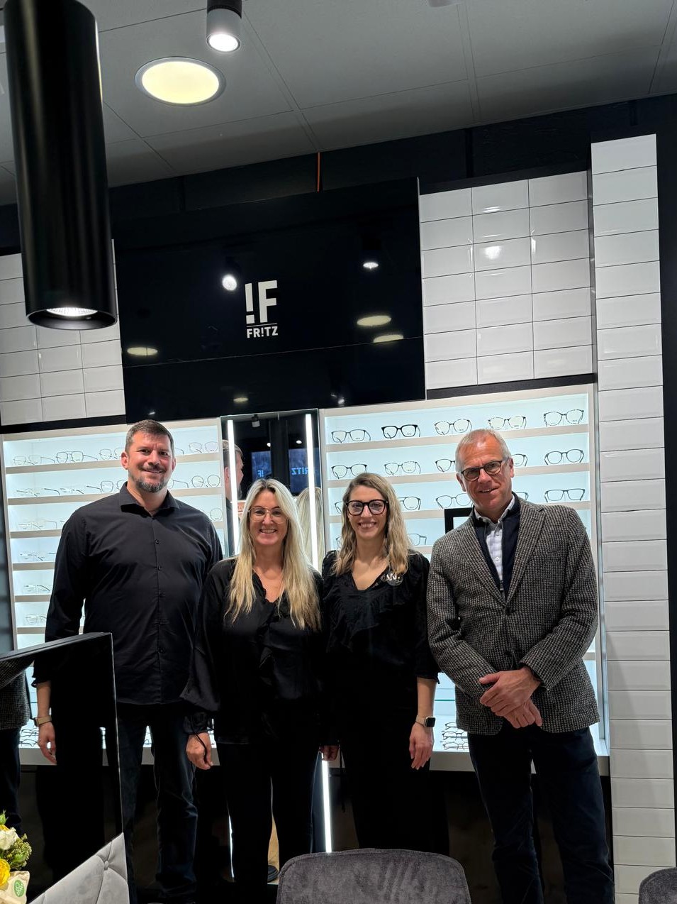 sehen!wutscher Team_Filiale ziwa Park in Loosdorf (c) sehen!wutscher_11