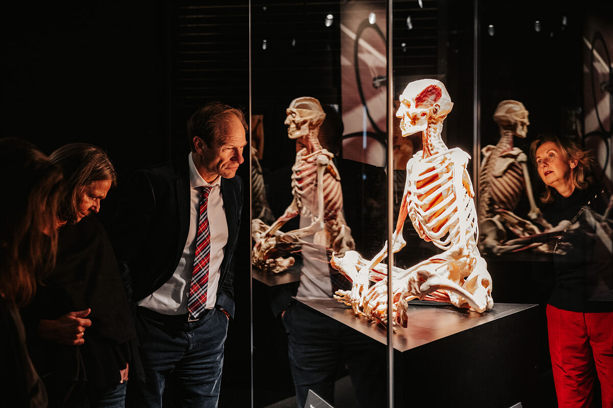 KOERPERWELTEN – Pre-Opening am 20.11. in Wien (c) PhilippLipiarski_6