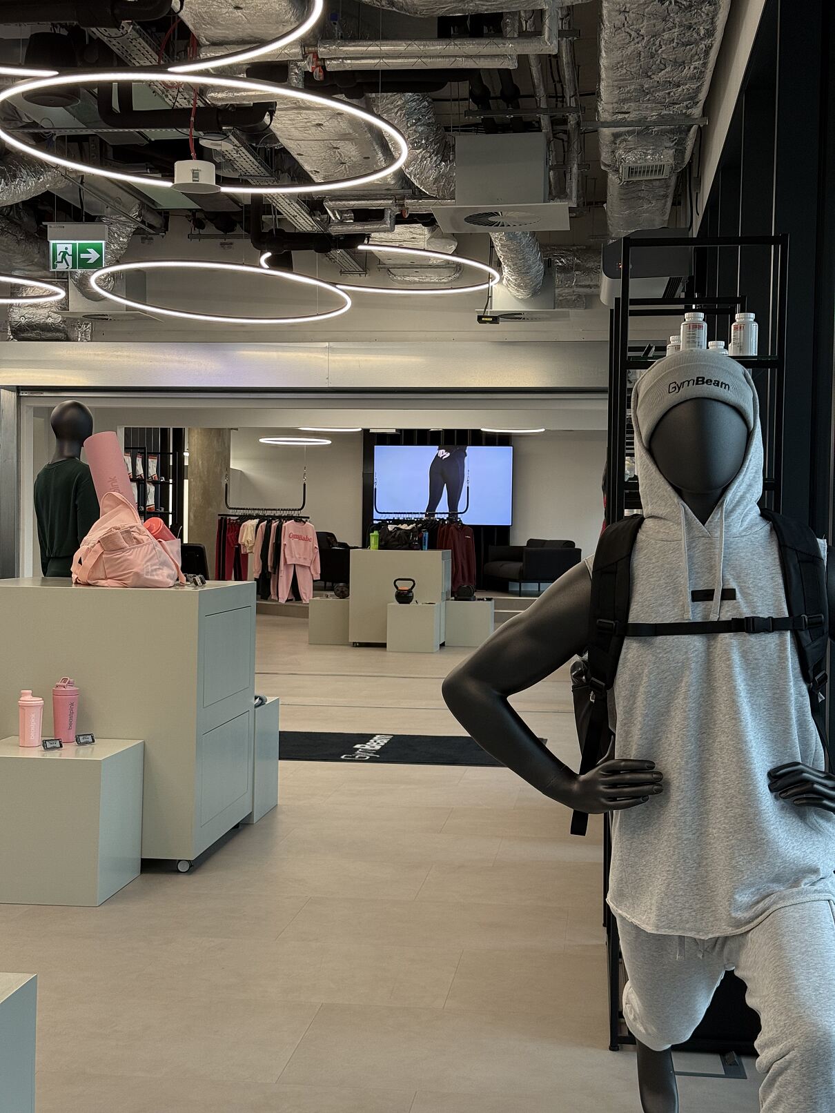 GymBeam Fitness Hub Wien_(c)GymBeam_17