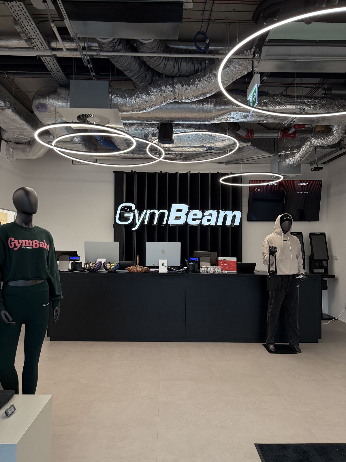 GymBeam Fitness Hub Wien_(c)GymBeam_27