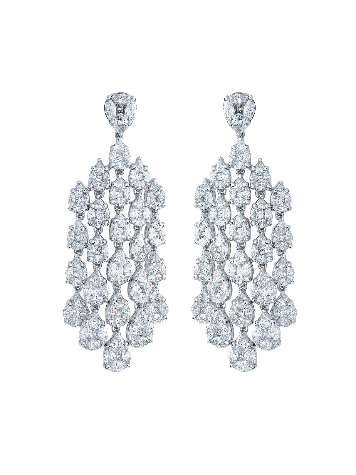 WAGNER_Secrets Special_Ohrschmuck_18 kt Weissgold, 9,8 ct Diamanten_Preis auf Anfrage