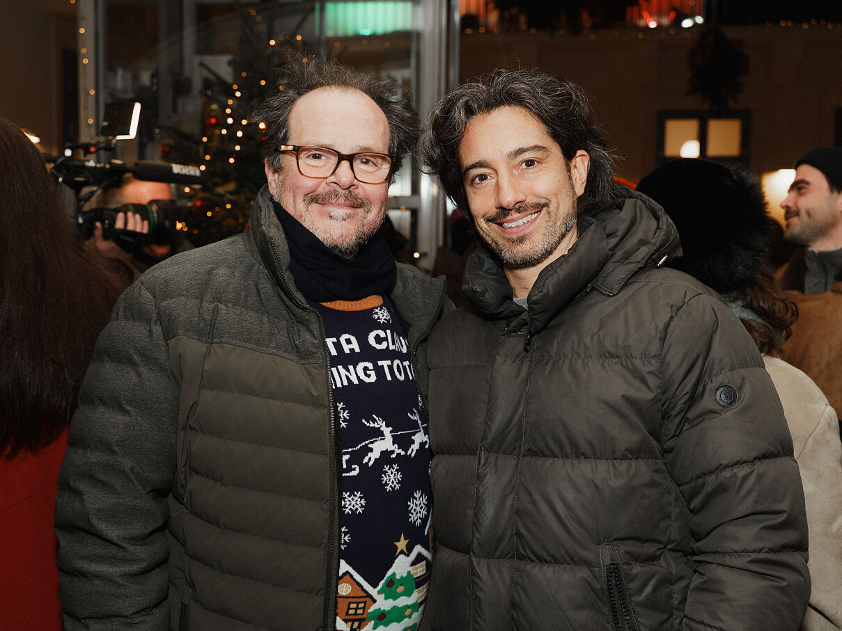 vlnr. Thomas Mraz und Stefano Bernardin_VIP Charity for Dudlerei 18.12.2025 (c) Leon Moik, MOIK MEDIA