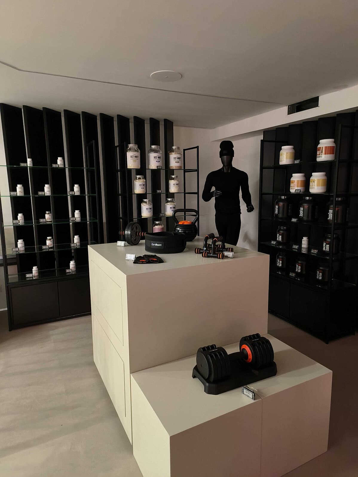 GymBeam_Fitness Hub Wien_(c) GymBeam_4