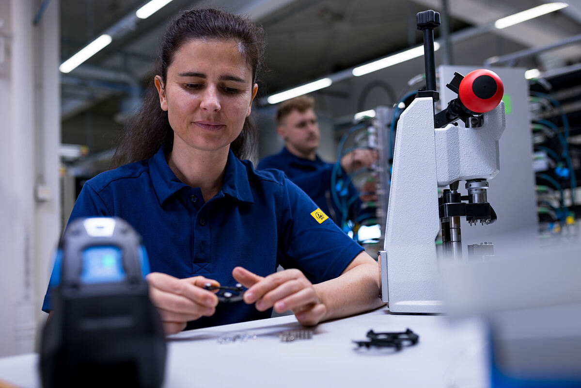 FRISTADS_Workwear Frauen_120956-540_shirt